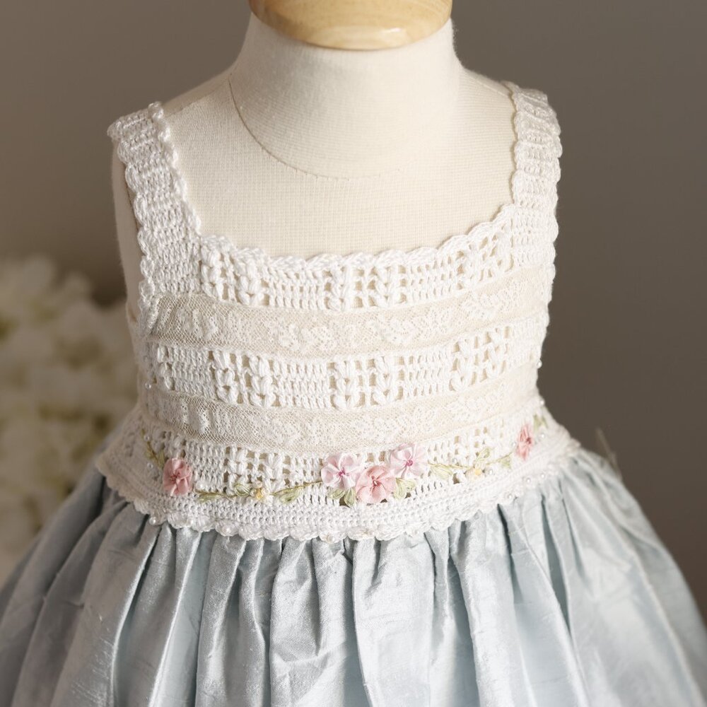 Dupioni Silk and 100% Cotton Crochet Dress Boutique Rare Find GORGEOUS NWT